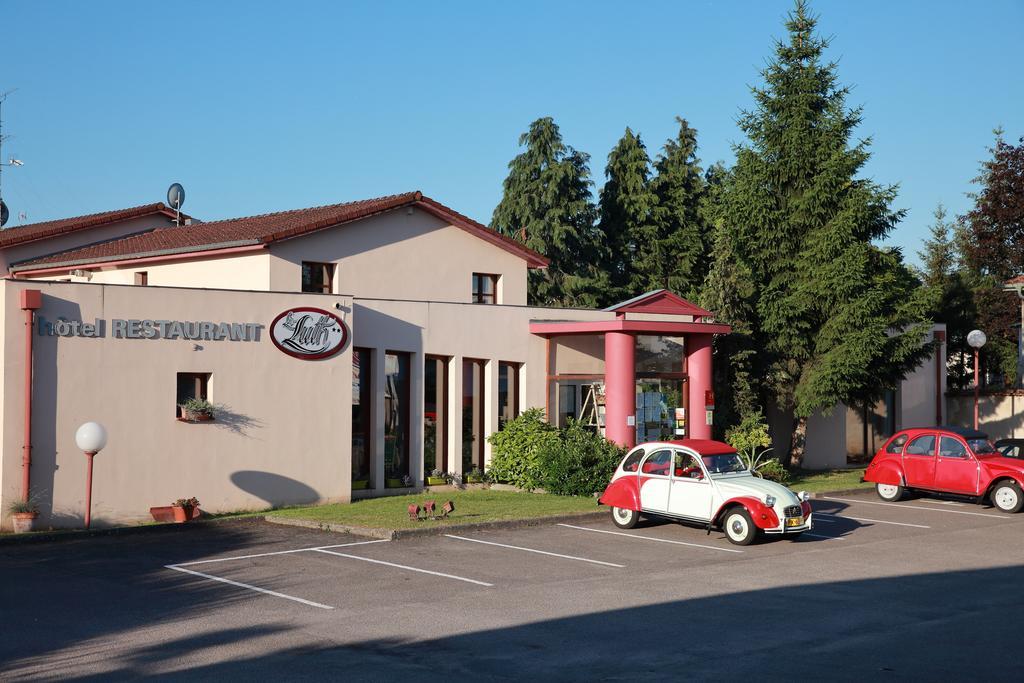 ホテル Logis Le Luth Mirecourt エクステリア 写真